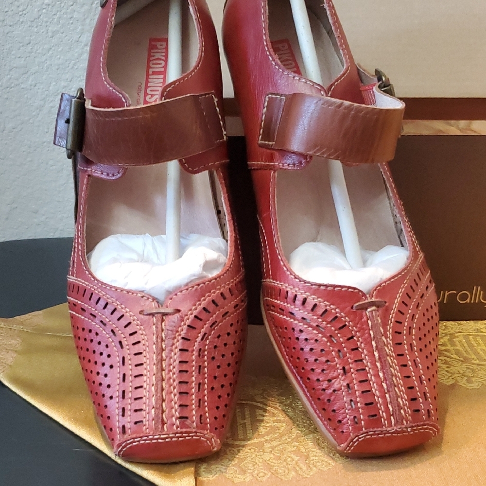 🦋NIB Pikolinos Red Leather Mary Jane Shoes - Picture 2 of 16